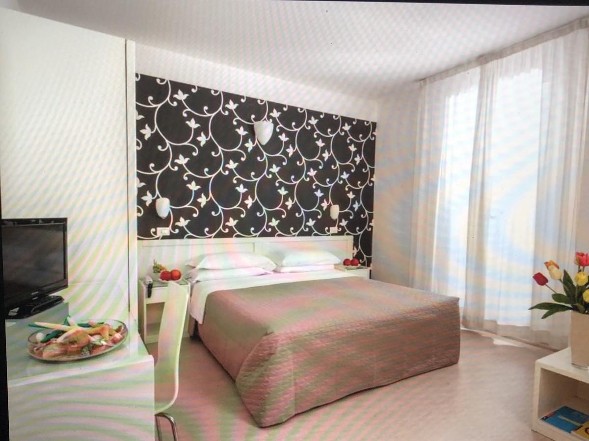 Hotel Stella Polare Rimini Luaran gambar