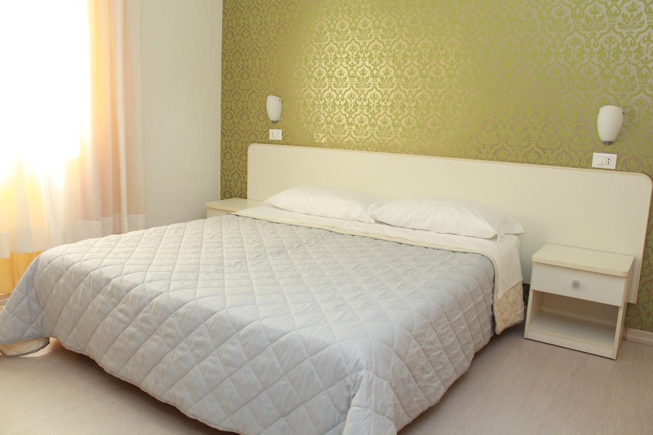 Hotel Stella Polare Rimini Luaran gambar
